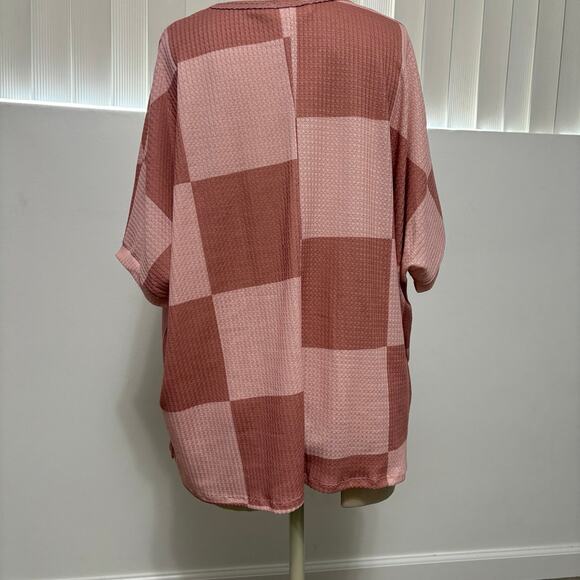 HOPELY Women's Pink Checkered Waffle Knit Top Medium NWT - Picture 4 of 6